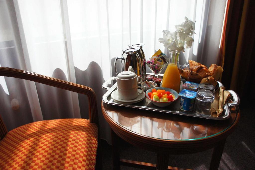 Le Grand Monarque Hotel เมอลัง ห้อง รูปภาพ